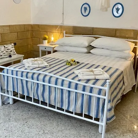 La Casa Del Pescatore N 11 - Porto Di St Spirito * Bari