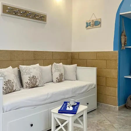 La Casa Del Pescatore N 11 - Porto Di St Spirito Apartment Bari